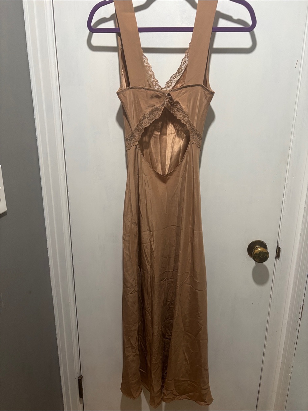 REFORMATION Provence midi dress in buff - Picture 9 of 9